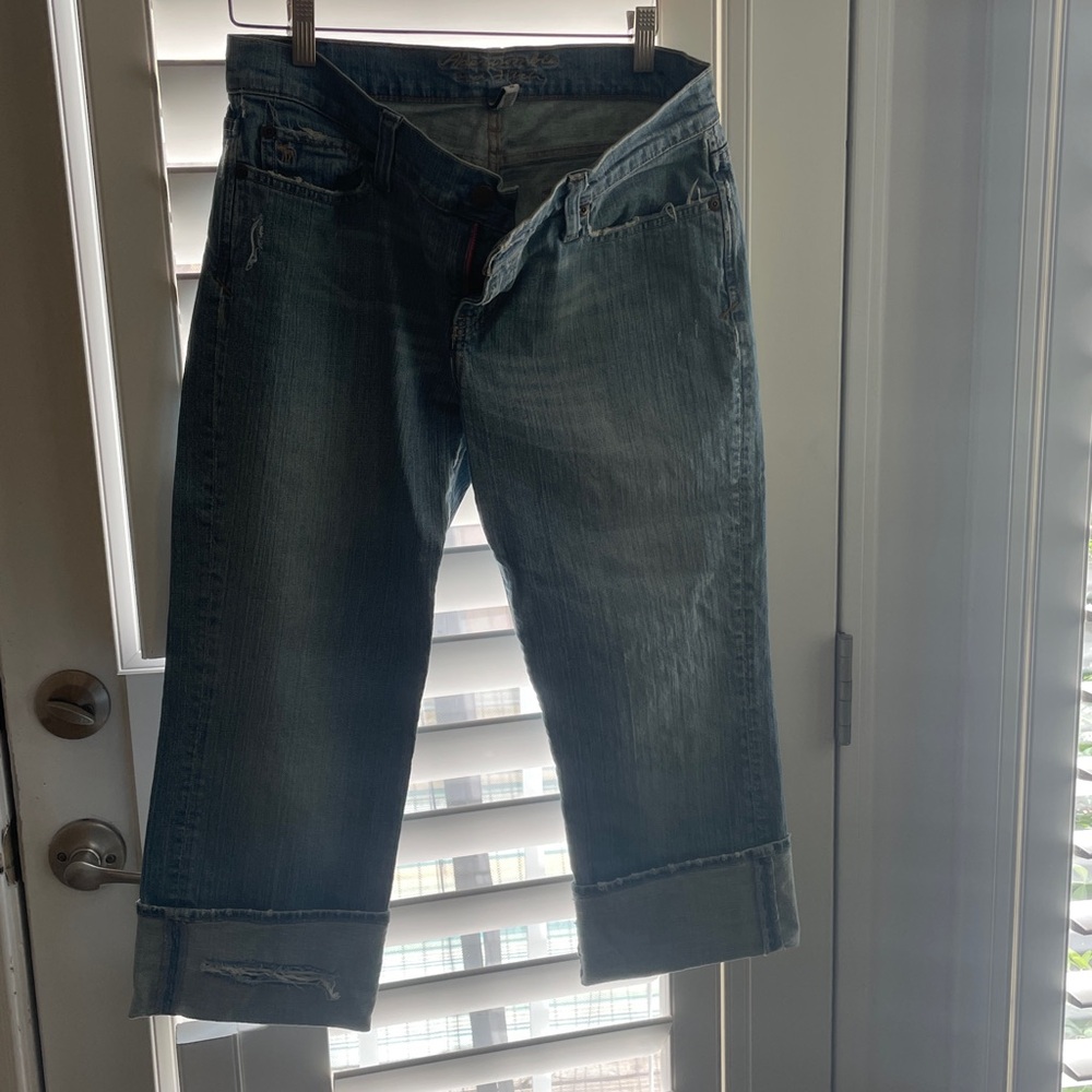 Abercrombie & Fitch Light Blue Cropped Cuffed Women's Jeans